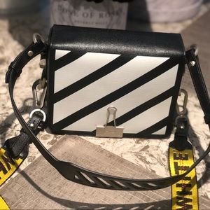 🎬BNWT Off-White Diag-stripe Shoulder Bag🎬